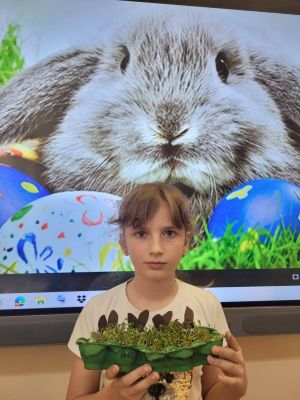 Miniaturka: Sadzenie rzeżuchy w klasie IIIb